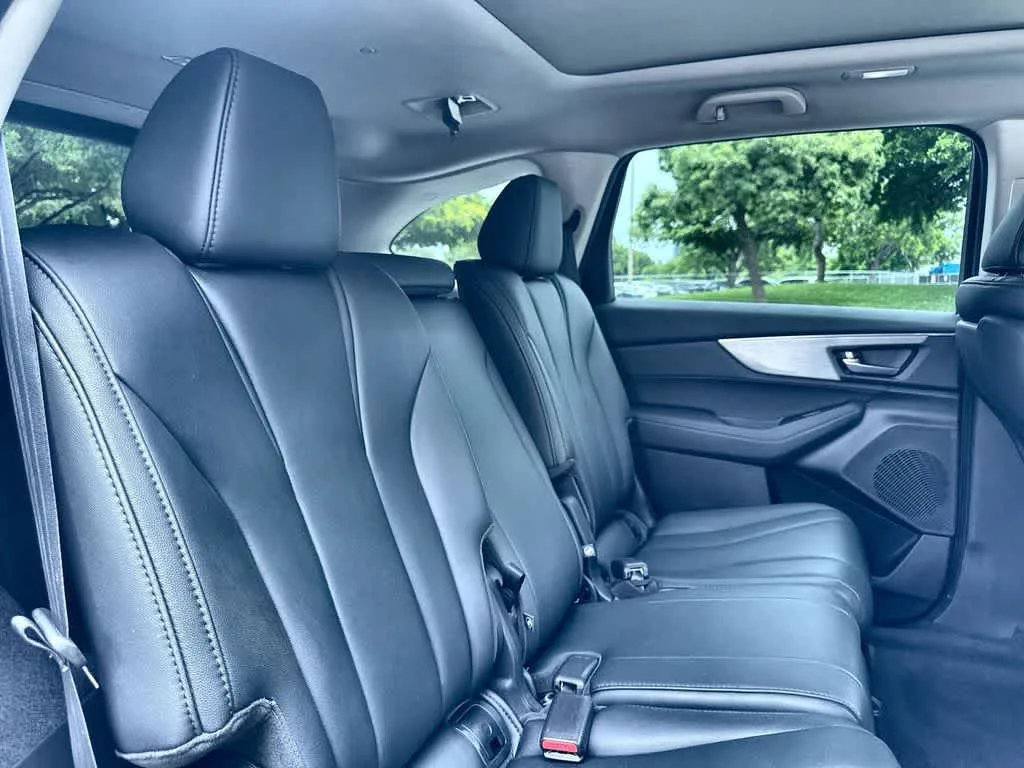 2023 Acura MDX Base photo 26