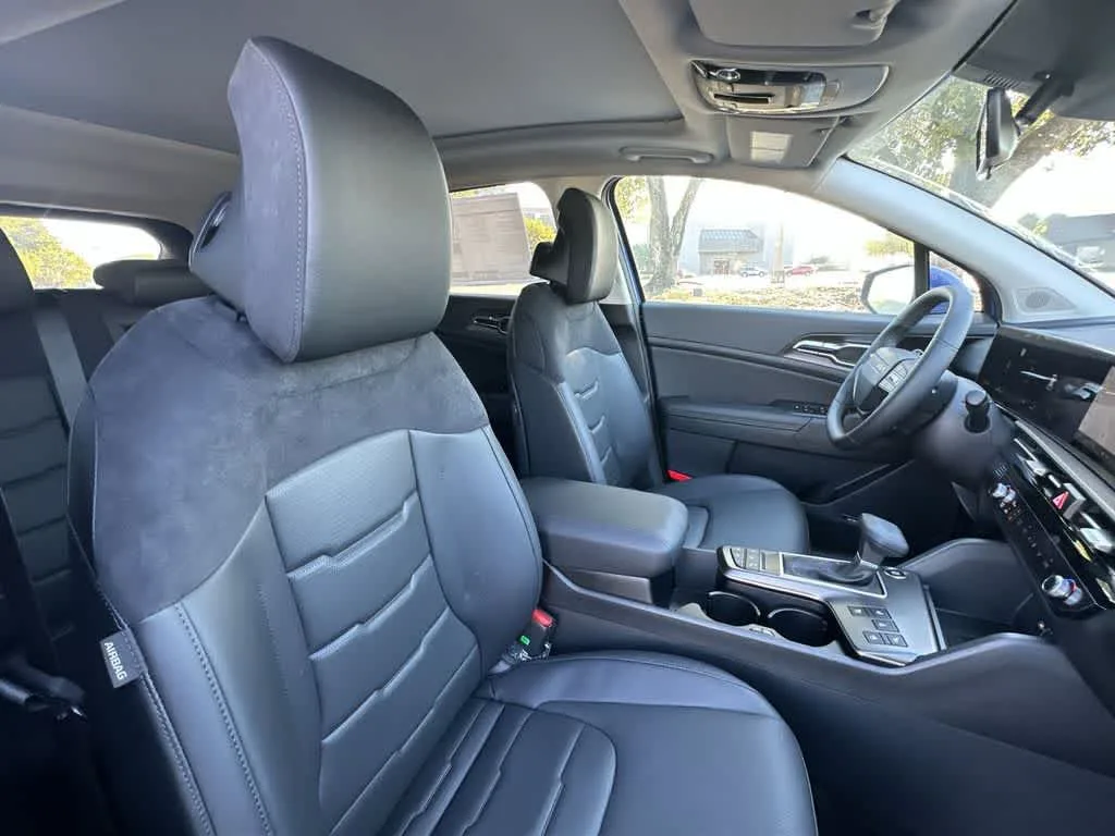 2026 Kia Sportage SX-Prestige photo 27