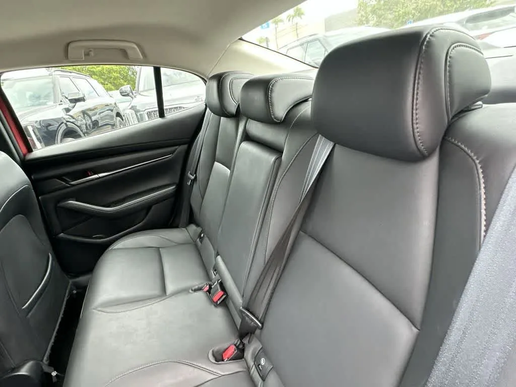 2022 Mazda Mazda3 Sedan Select photo 14