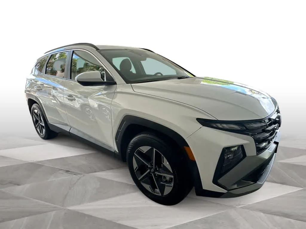 2026 Hyundai Tucson SEL photo 2