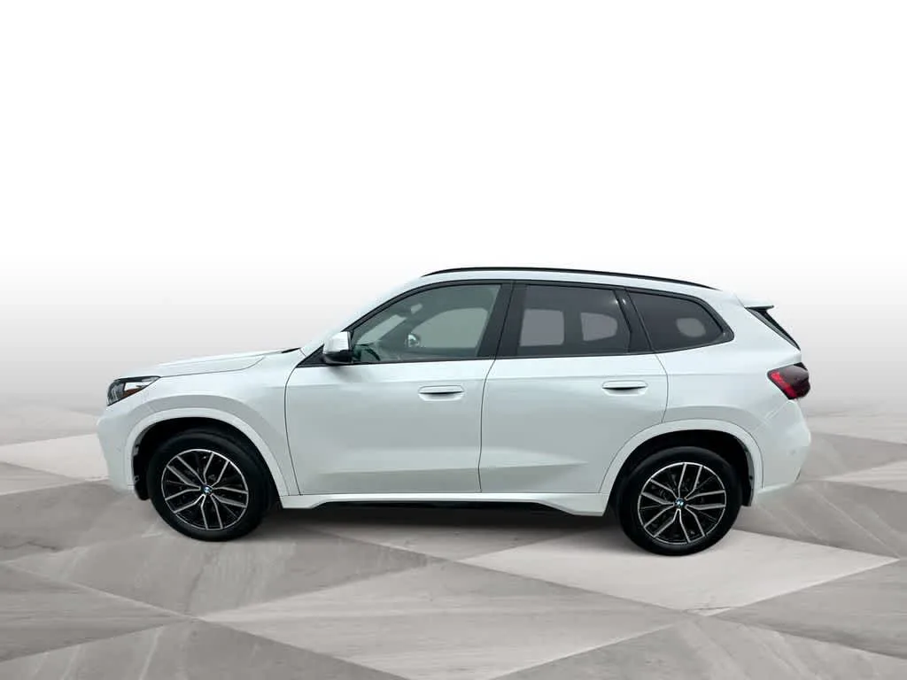 2025 BMW X1 xDrive28i xDrive28i photo 5