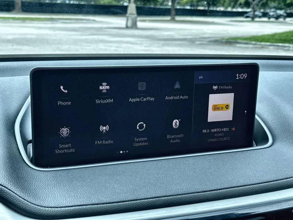 2023 Acura MDX Base photo 18