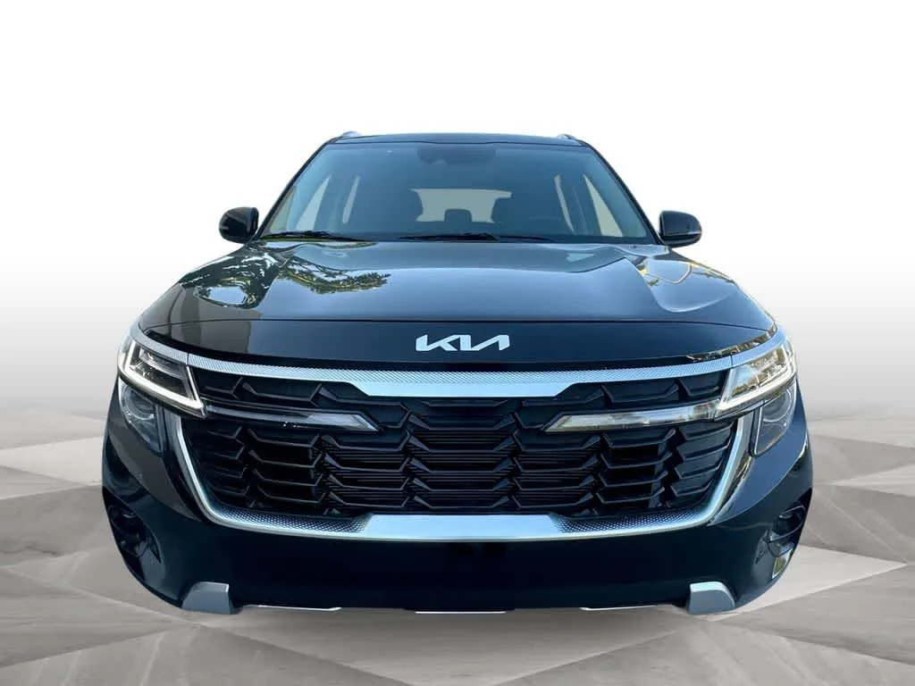 2026 Kia Seltos EX photo 3