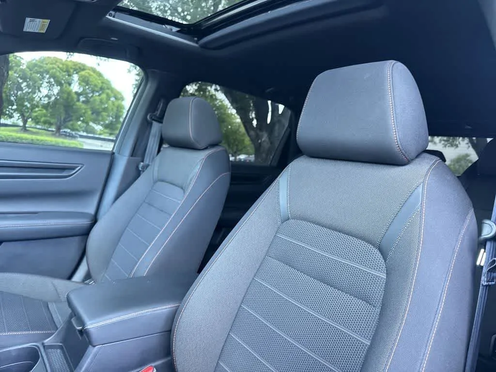 2024 Honda CR-V Hybrid Sport photo 14