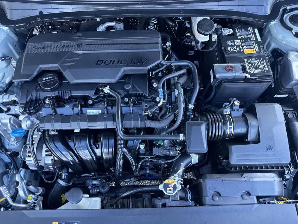 2026 Kia K4 LXS photo 12