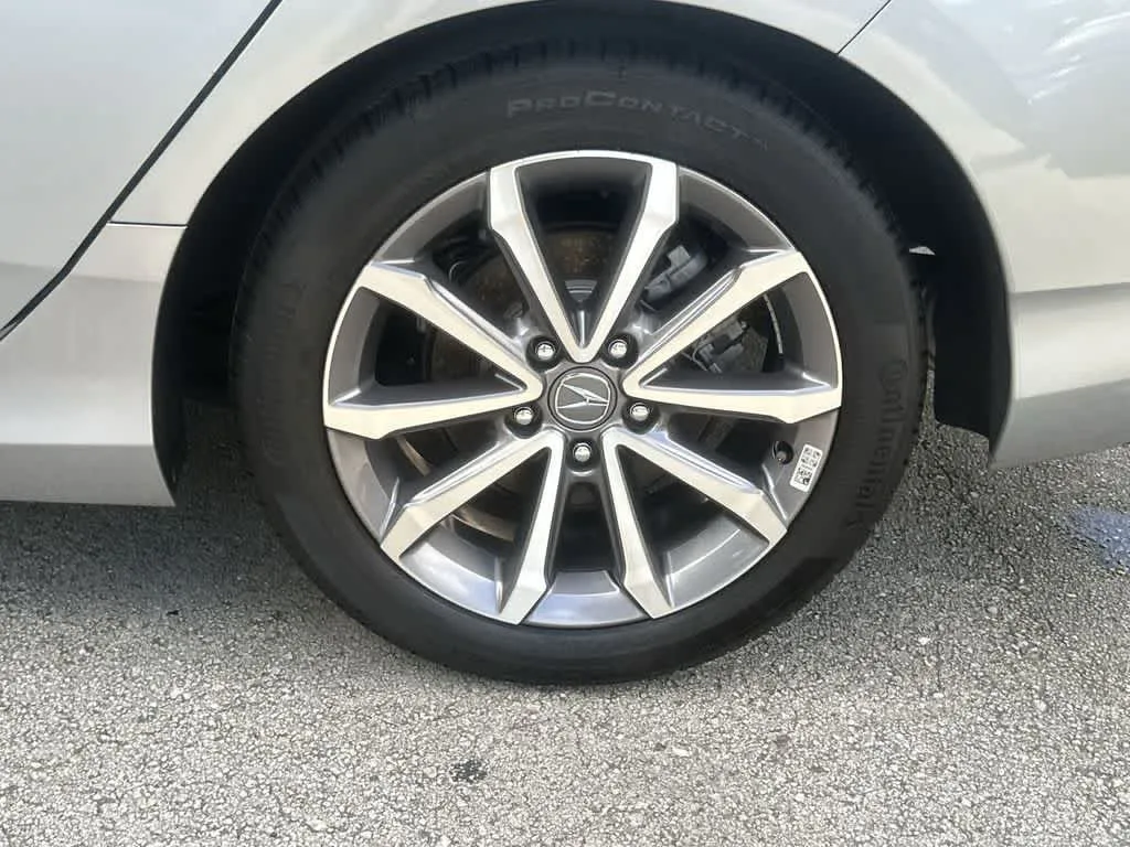 2025 Acura Integra Base photo 10