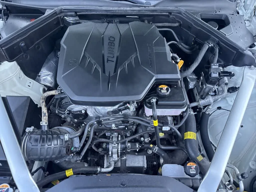 2023 Kia Stinger GT-Line photo 12