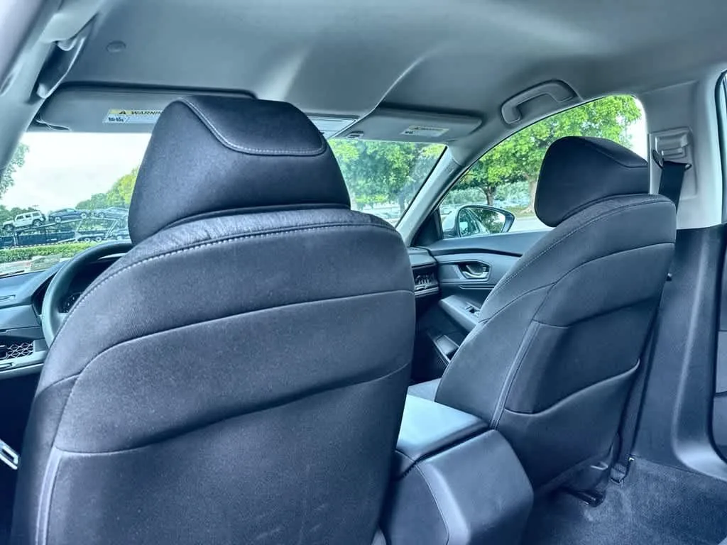 2024 Honda Accord LX photo 23