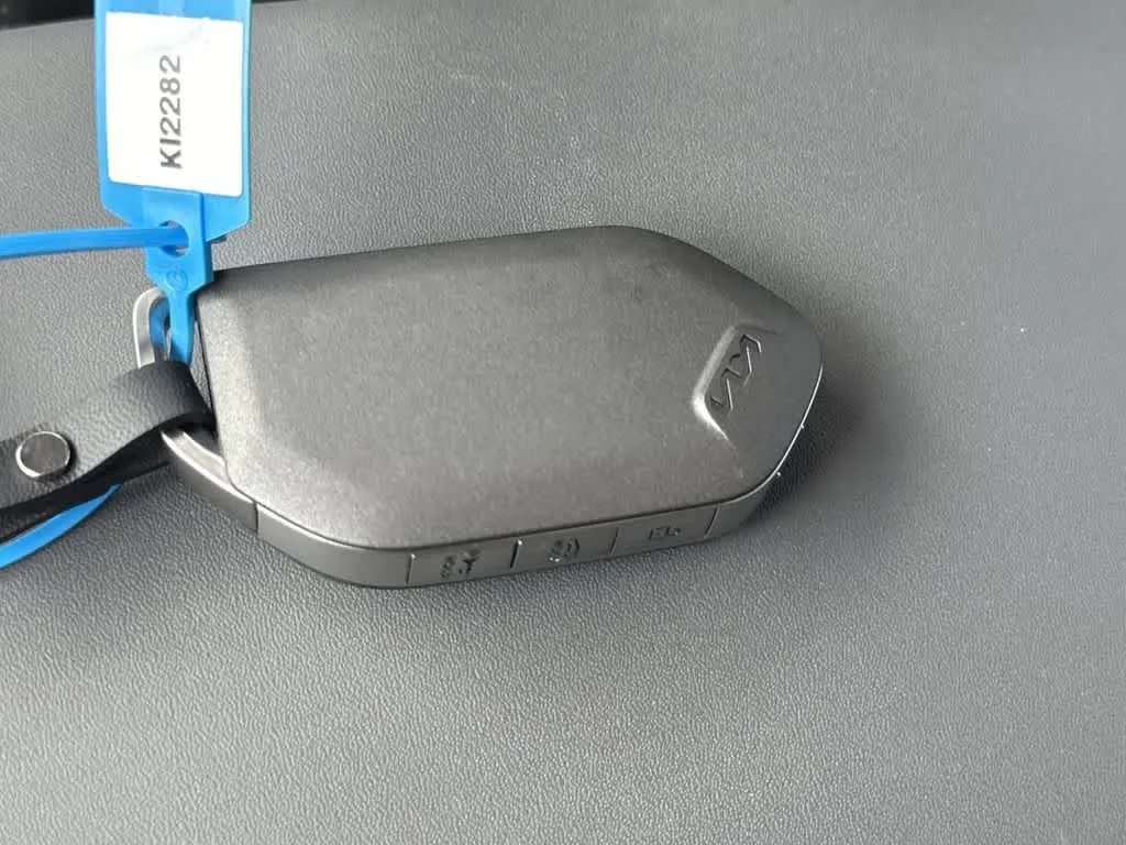 2025 Kia K4 LXS photo 28