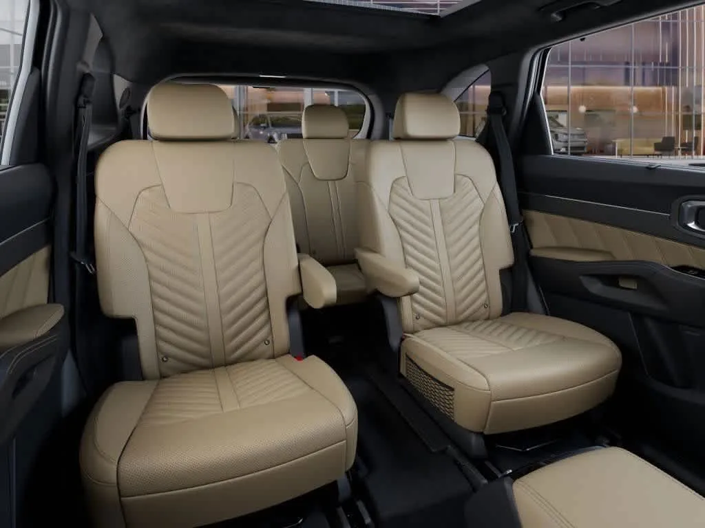 2025 Kia Sorento X-Pro SX Prestige photo 16