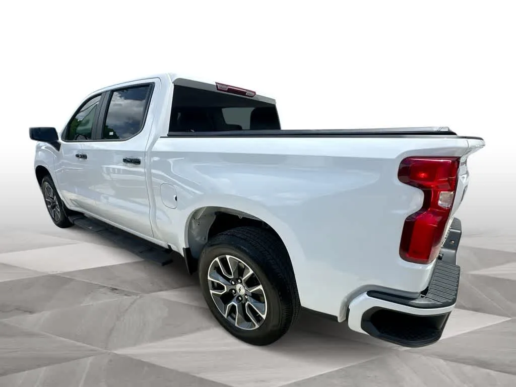 2025 Chevrolet Silverado 1500 RST photo 6