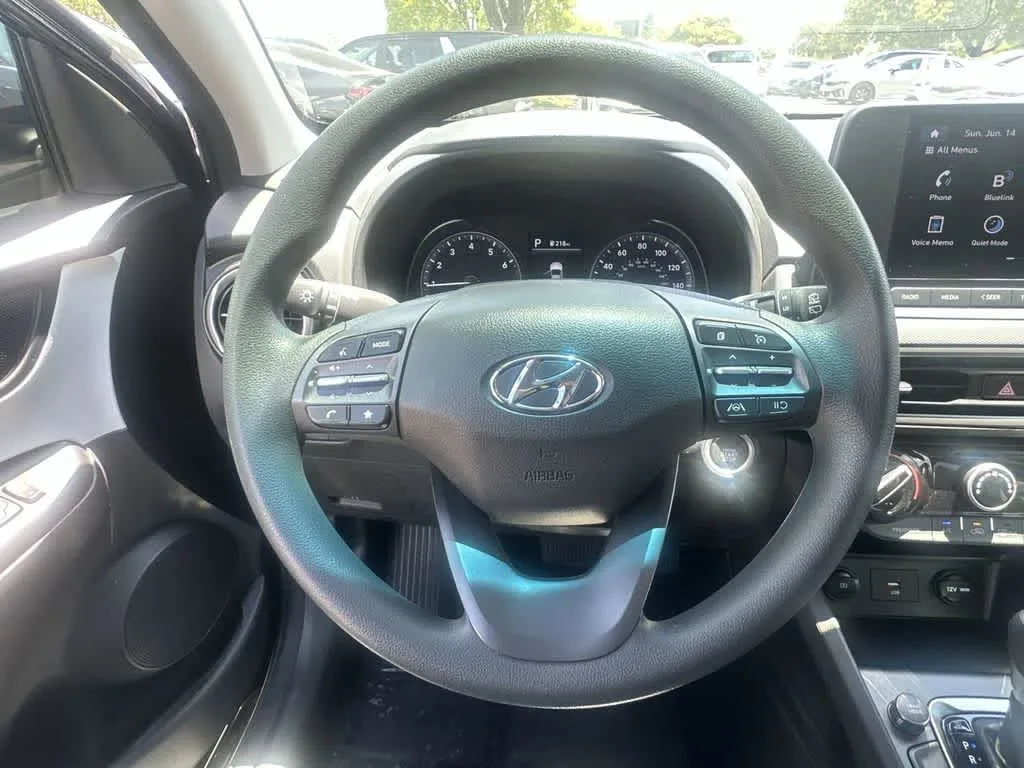 2023 Hyundai Kona SEL photo 22