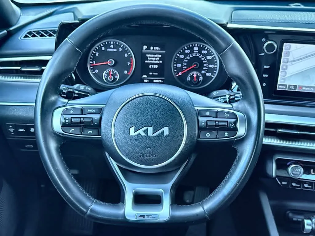 2024 Kia K5 GT-Line photo 15