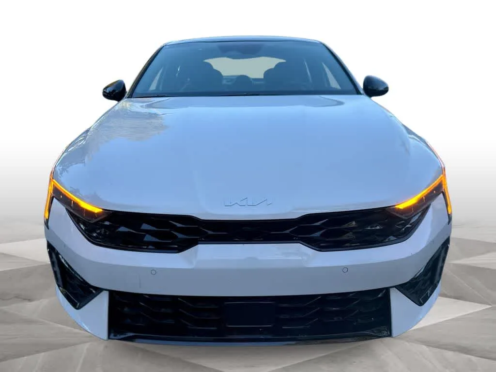 2026 Kia K5 GT-Line photo 3