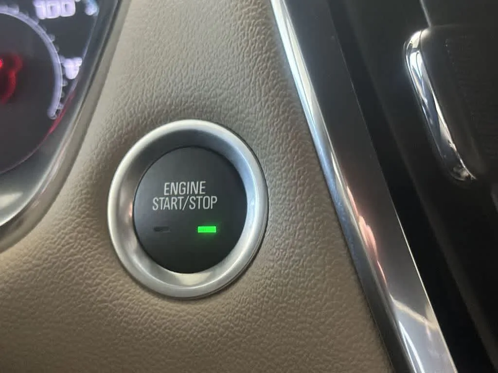 2023 Chevrolet Traverse LS photo 17
