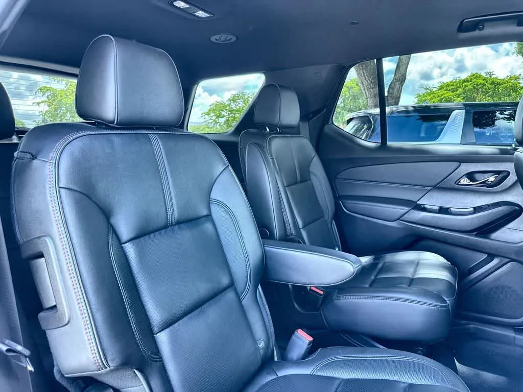 2023 Chevrolet Traverse RS photo 26