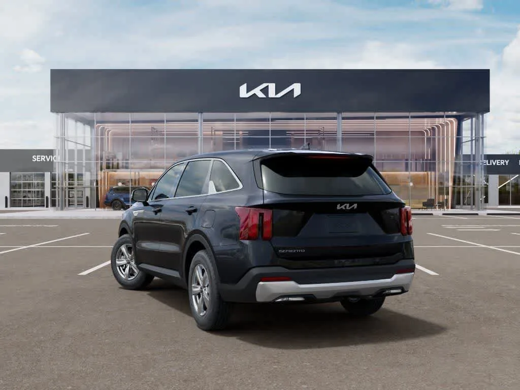 2026 Kia Sorento LX photo 4