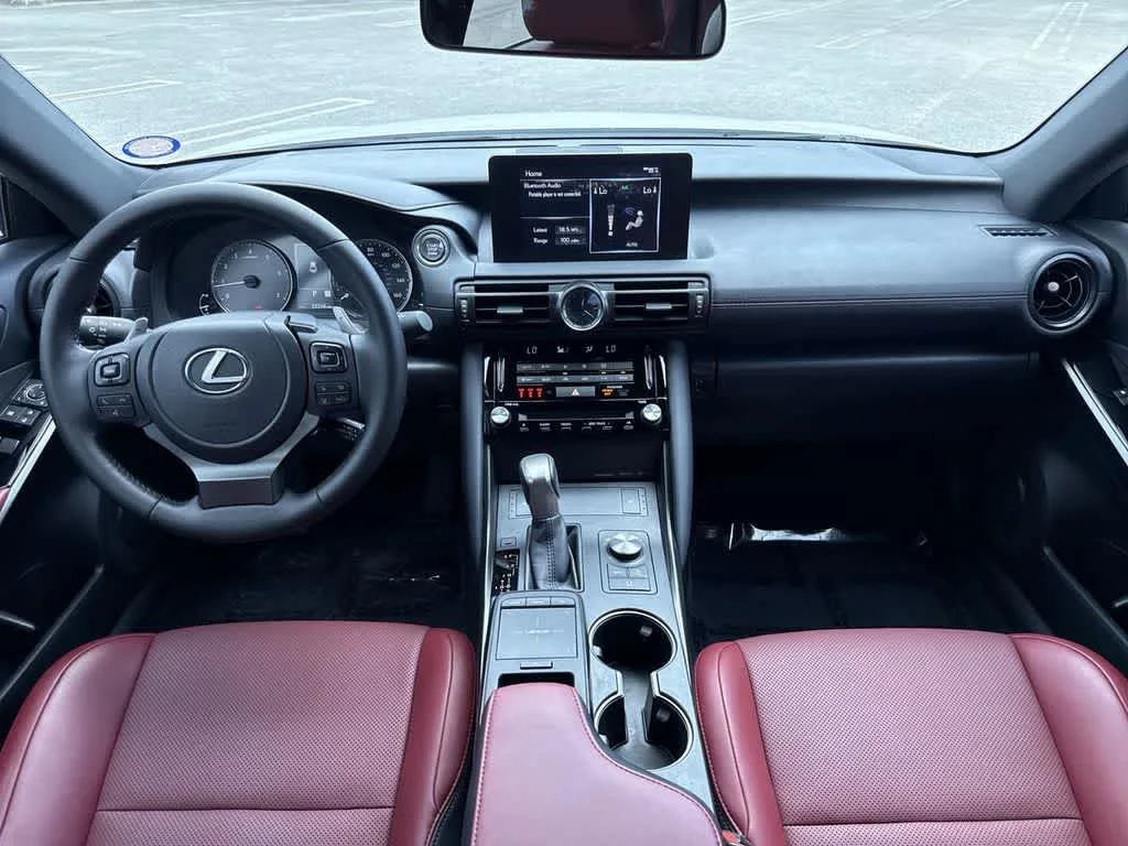 2024 Lexus IS 350 F SPORT Design photo 24