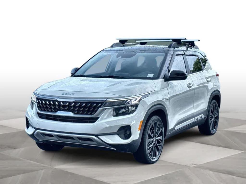 2022 Kia Seltos Nightfall photo 4