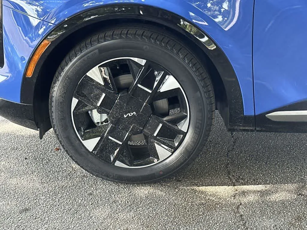 2026 Kia Sportage SX-Prestige photo 11