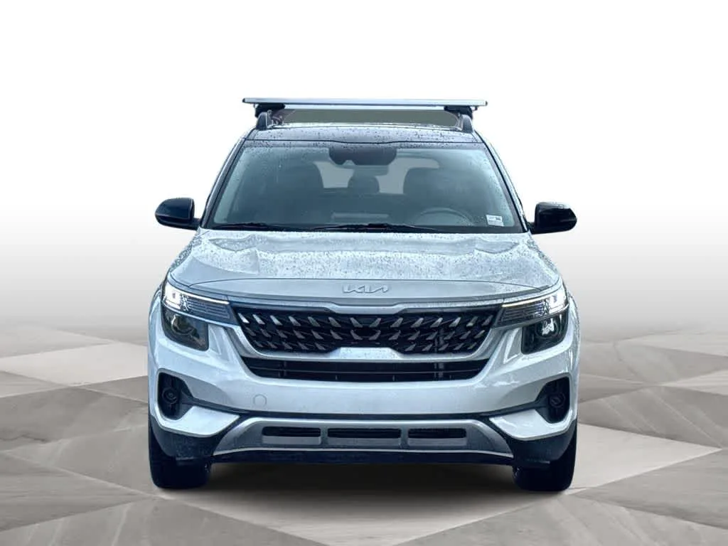 2022 Kia Seltos Nightfall photo 3