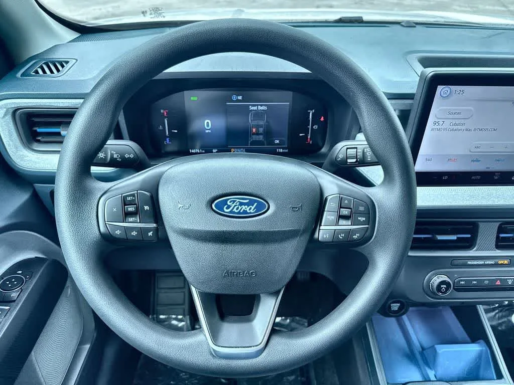 2025 Ford Maverick XLT photo 15