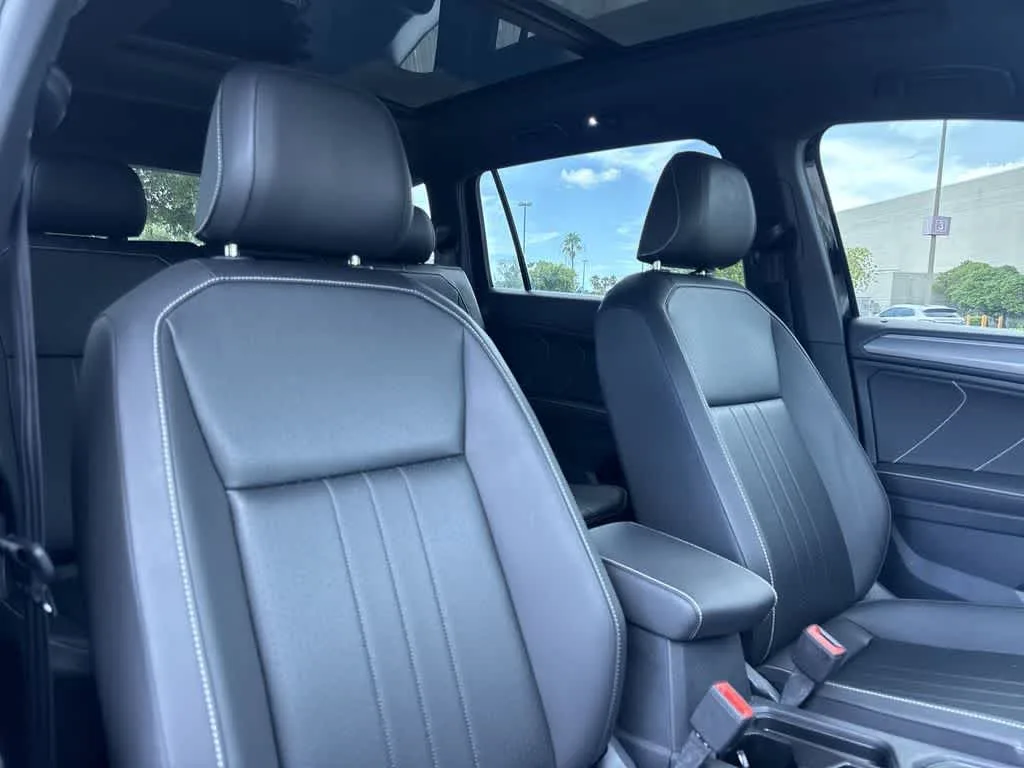 2024 Volkswagen Tiguan SE R-Line Black photo 27
