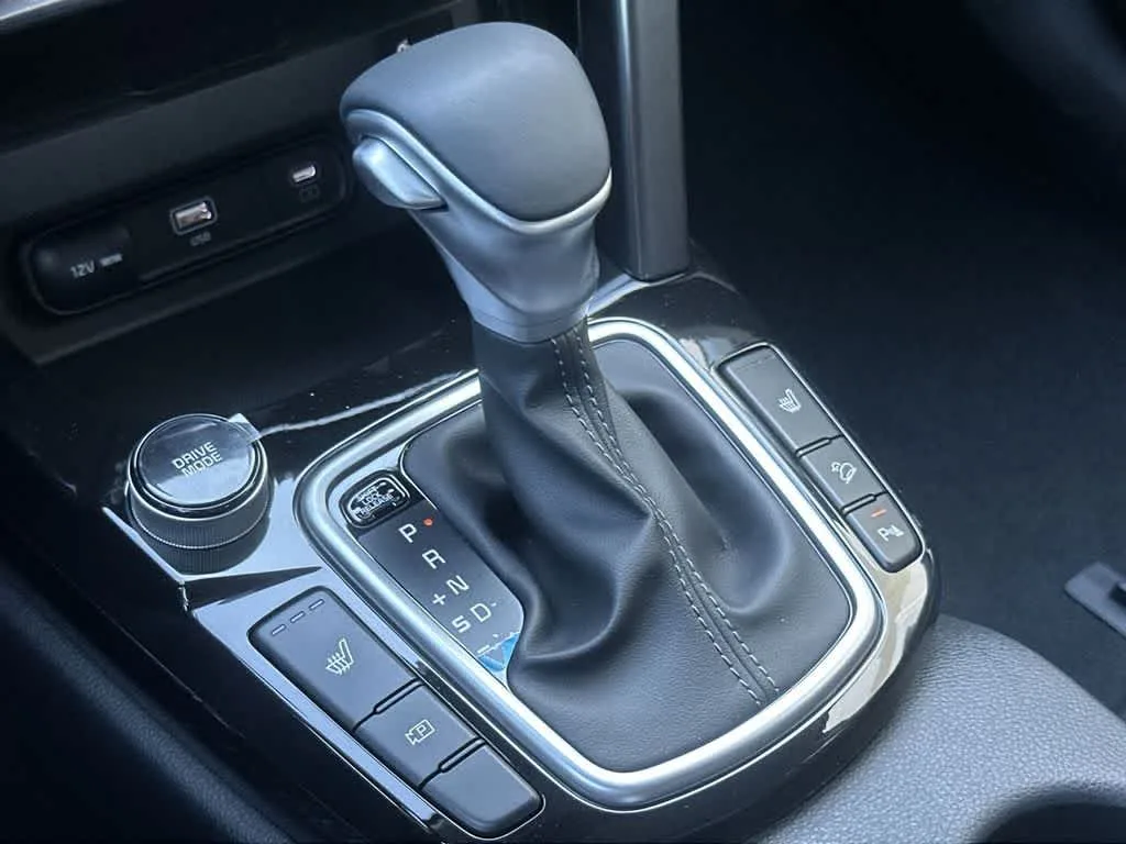 2026 Kia Seltos EX photo 21