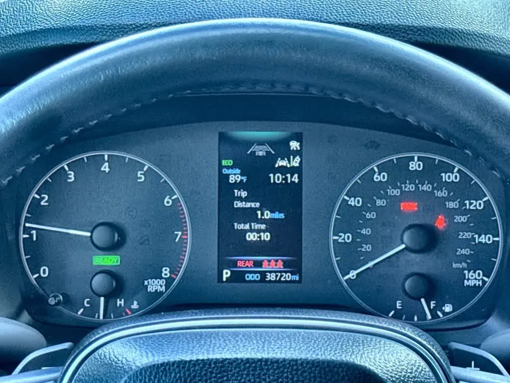 2025 Toyota Corolla Cross Hybrid SE photo 16