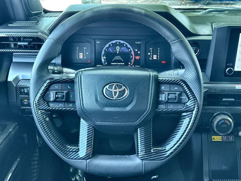 2025 Toyota Tacoma SR5 photo 15