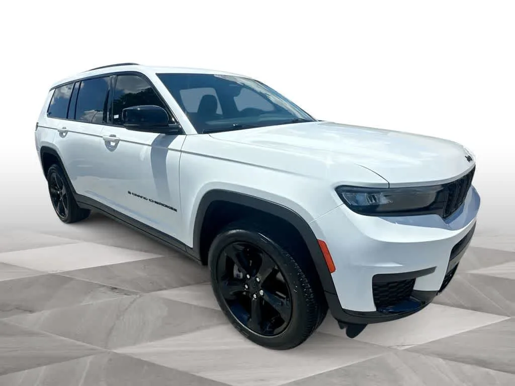2024 Jeep Grand Cherokee L Altitude X photo 2