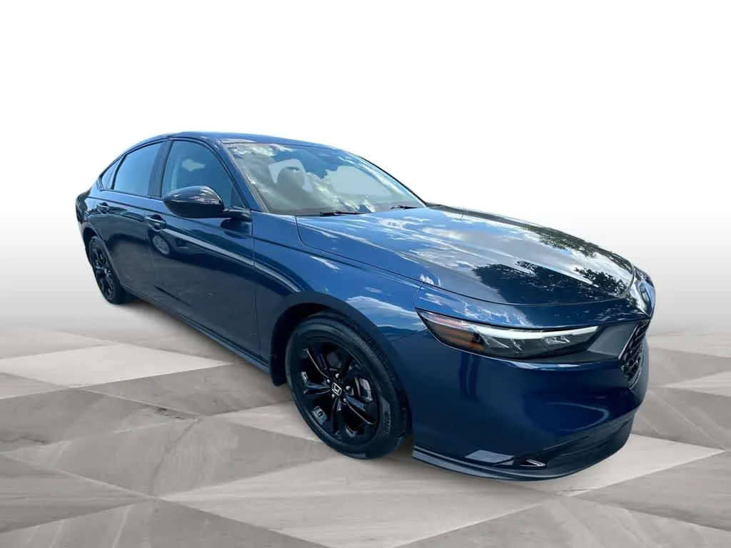 2025 Honda Accord SE photo 2