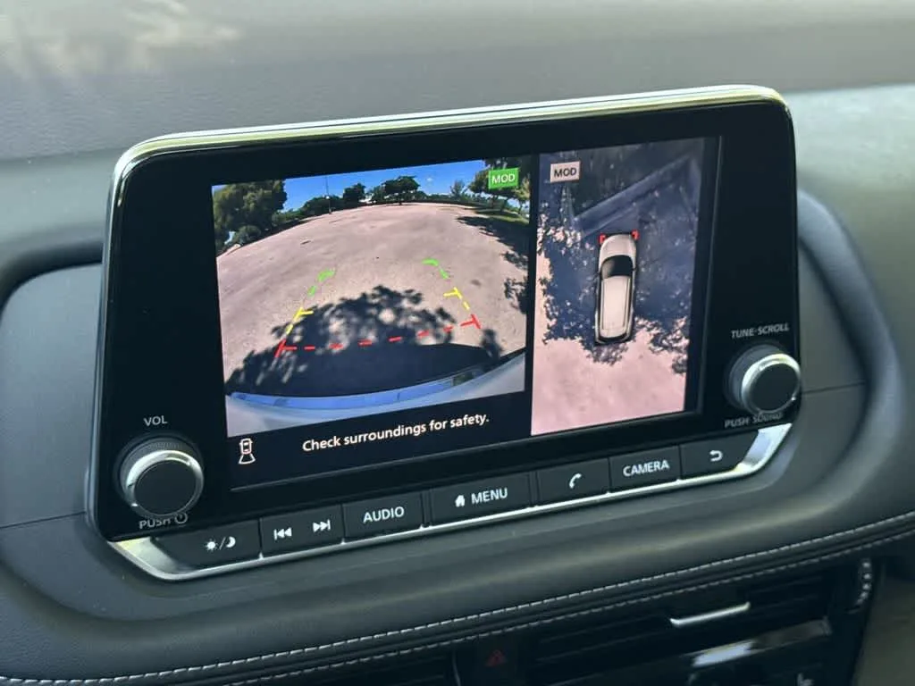 2021 Nissan Rogue SL photo 18