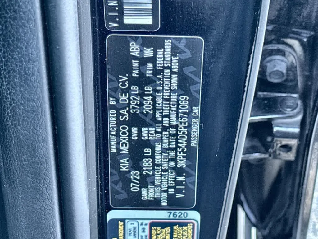 2023 Kia Forte GT-Line photo 29