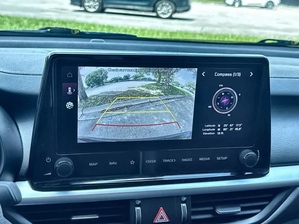 2023 Kia Forte GT-Line photo 19