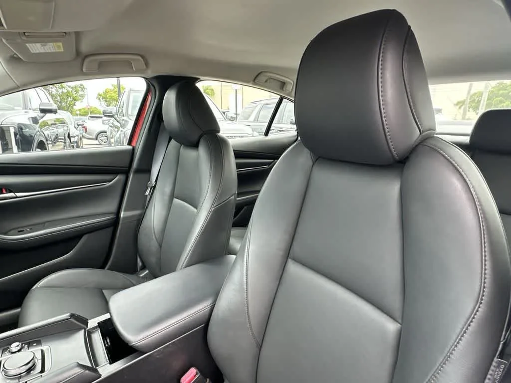 2022 Mazda Mazda3 Sedan Select photo 21