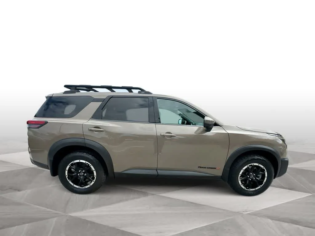 2023 Nissan Pathfinder Rock Creek photo 9