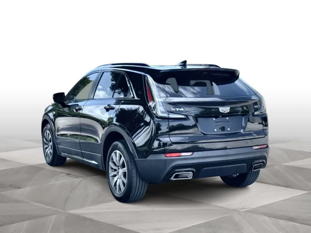 2022 Cadillac XT4 FWD Sport photo 6