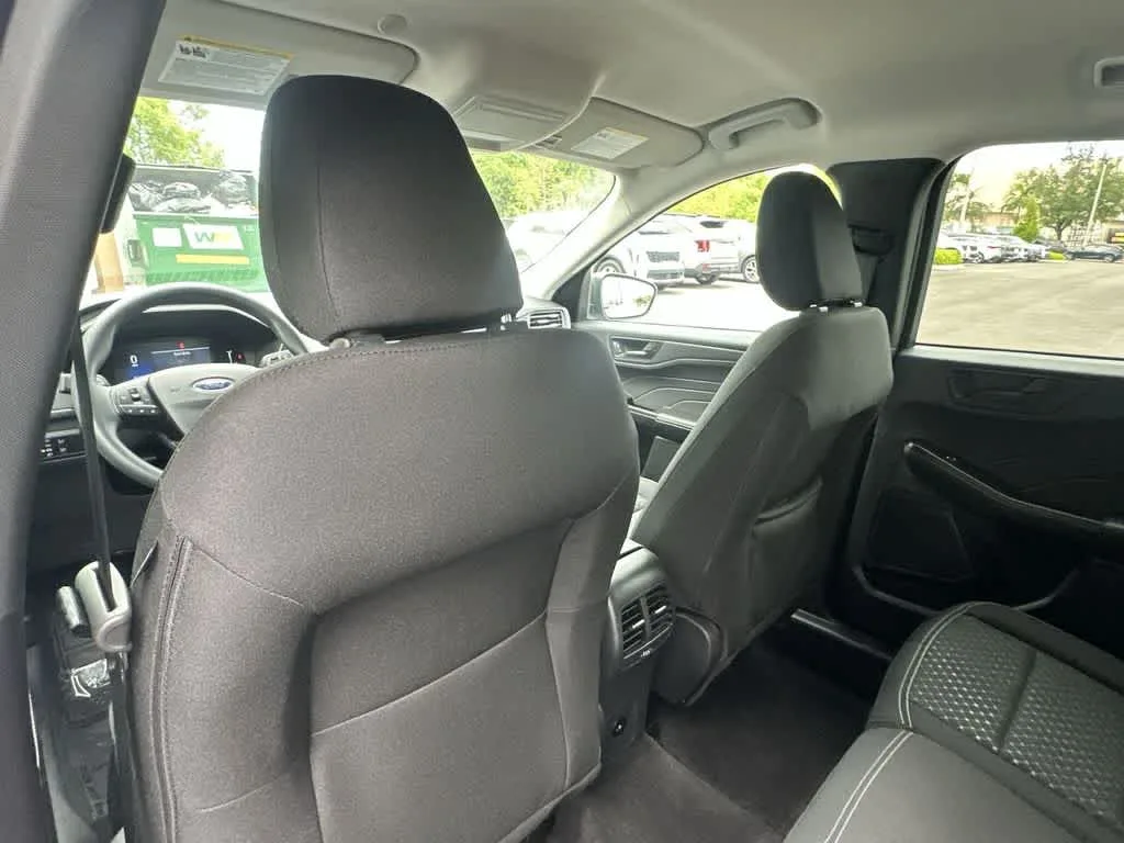 2025 Ford Escape Active photo 16