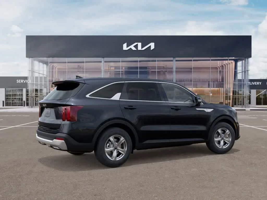 2026 Kia Sorento LX photo 6