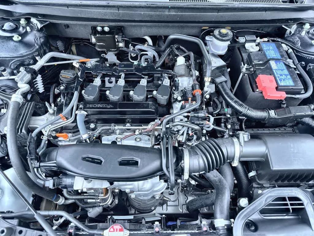 2025 Honda Accord LX photo 12