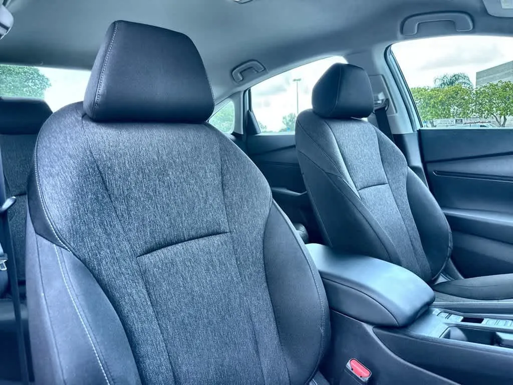 2024 Honda Accord LX photo 27
