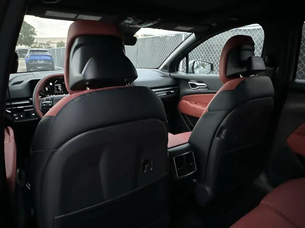 2026 Kia Sportage SX-Prestige photo 23