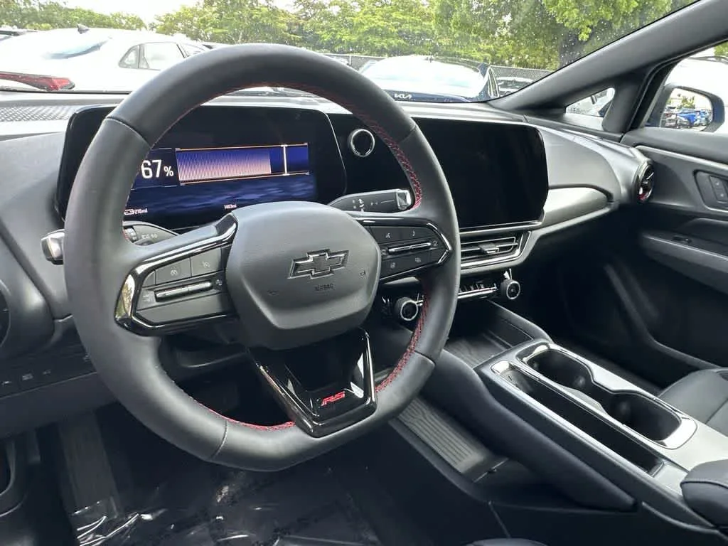 2026 Chevrolet Equinox EV RS photo 20