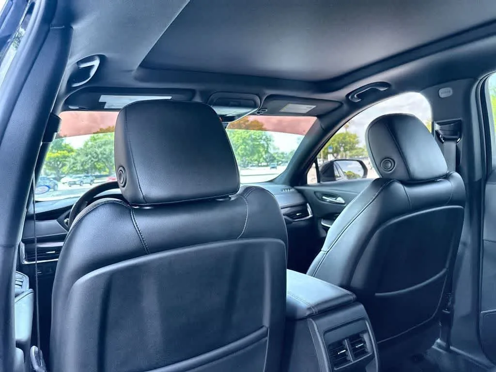 2022 Cadillac XT4 FWD Sport photo 23