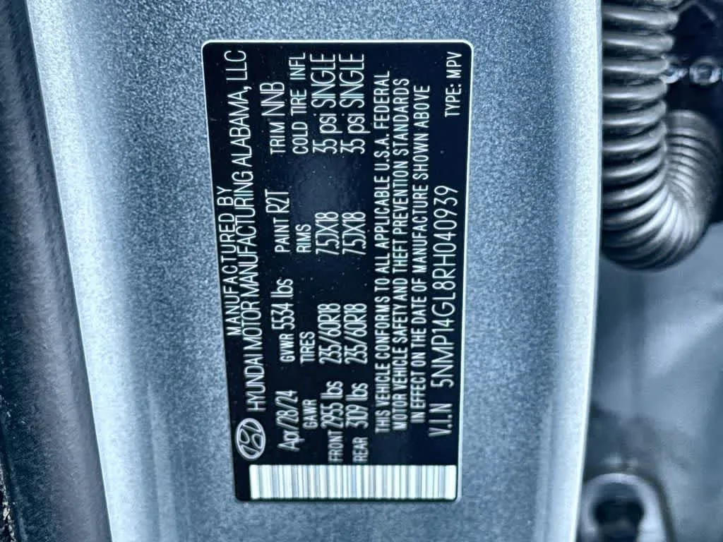 2024 Hyundai Santa Fe SE photo 29