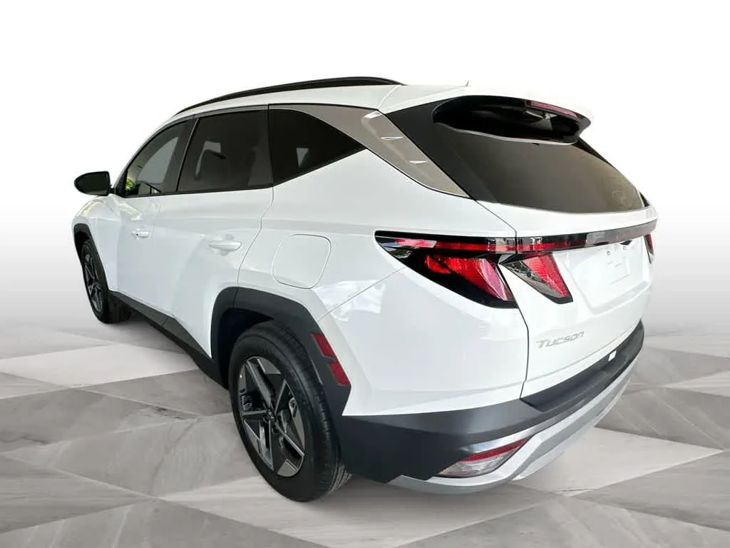 2026 Hyundai Tucson SEL photo 6