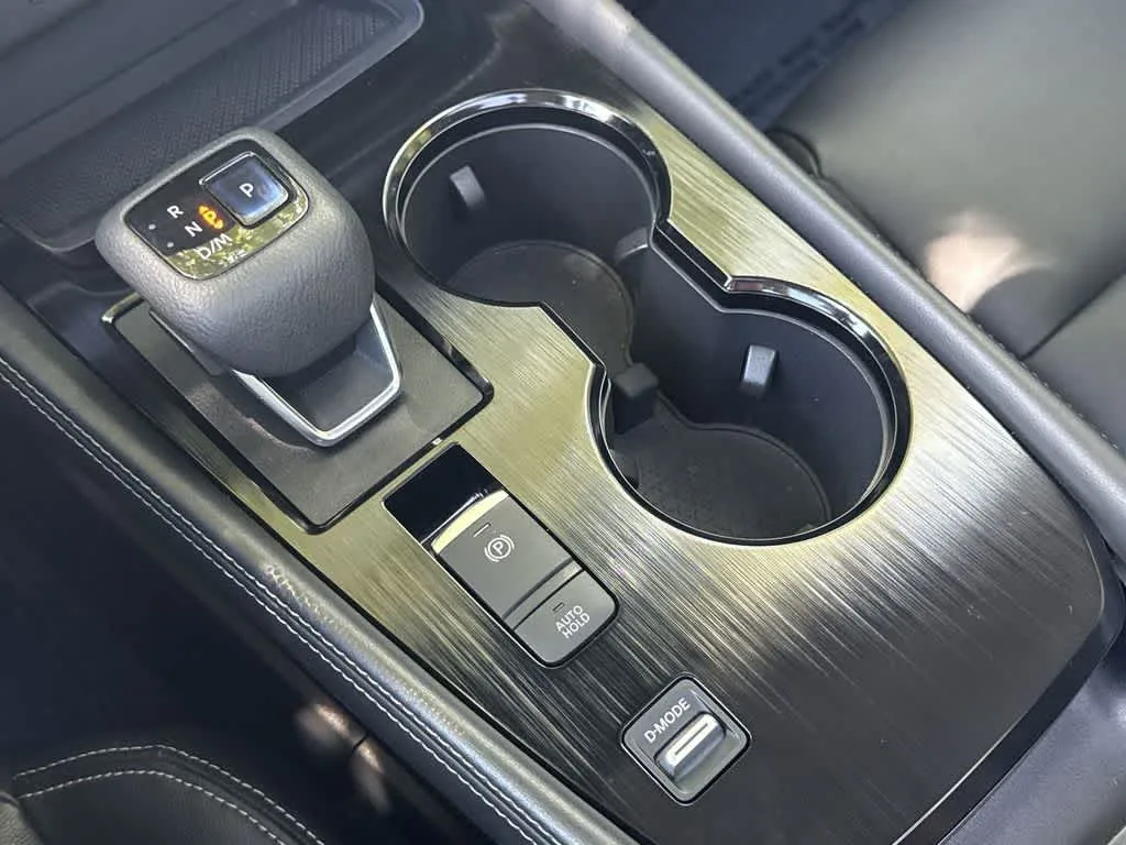 2021 Nissan Rogue SL photo 20