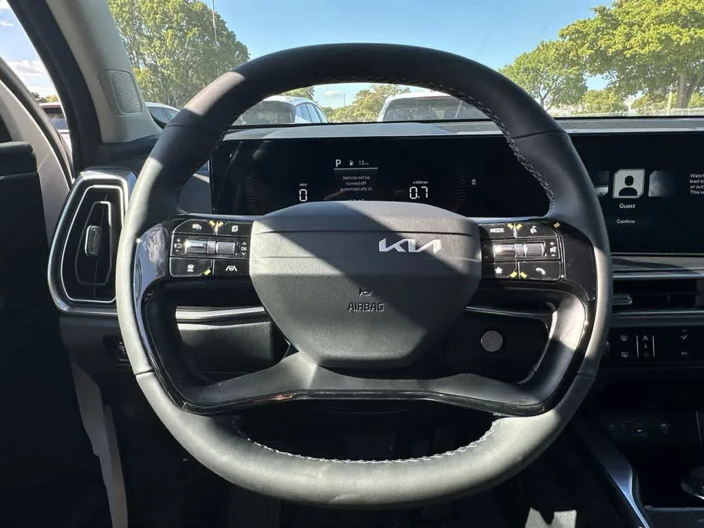 2026 Kia Sorento LX photo 15