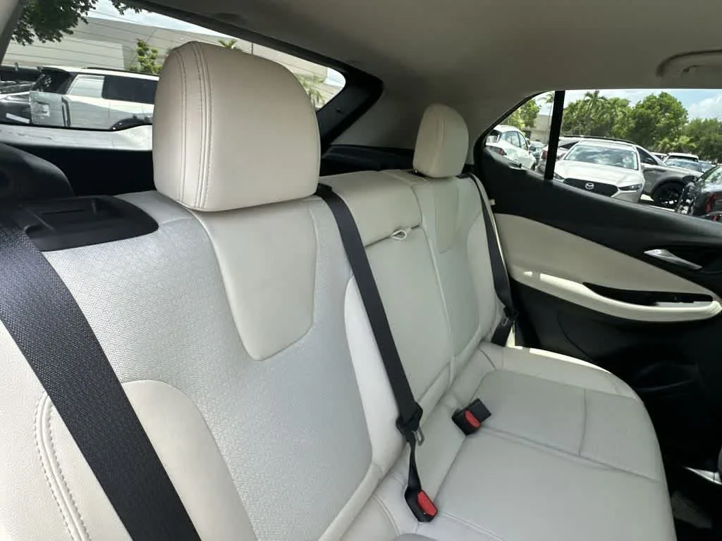 2024 Buick Encore GX Preferred photo 12